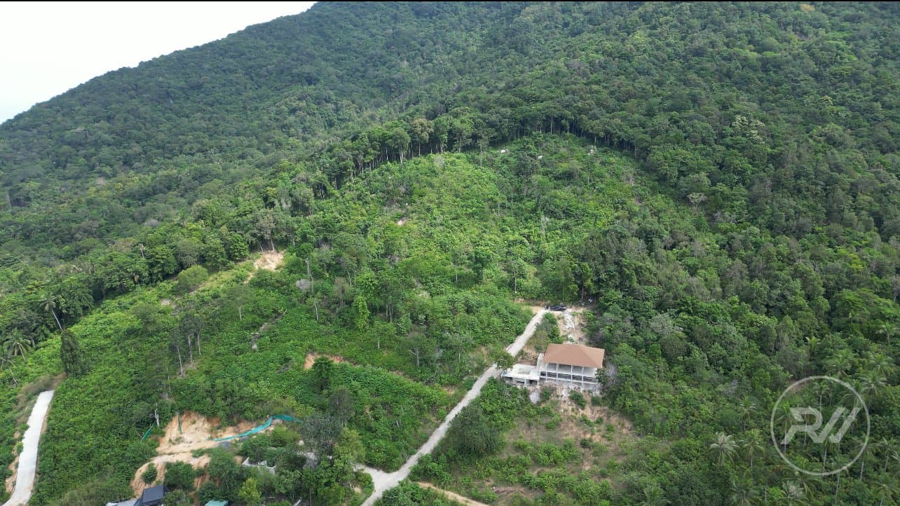Stunning sea view plot of land