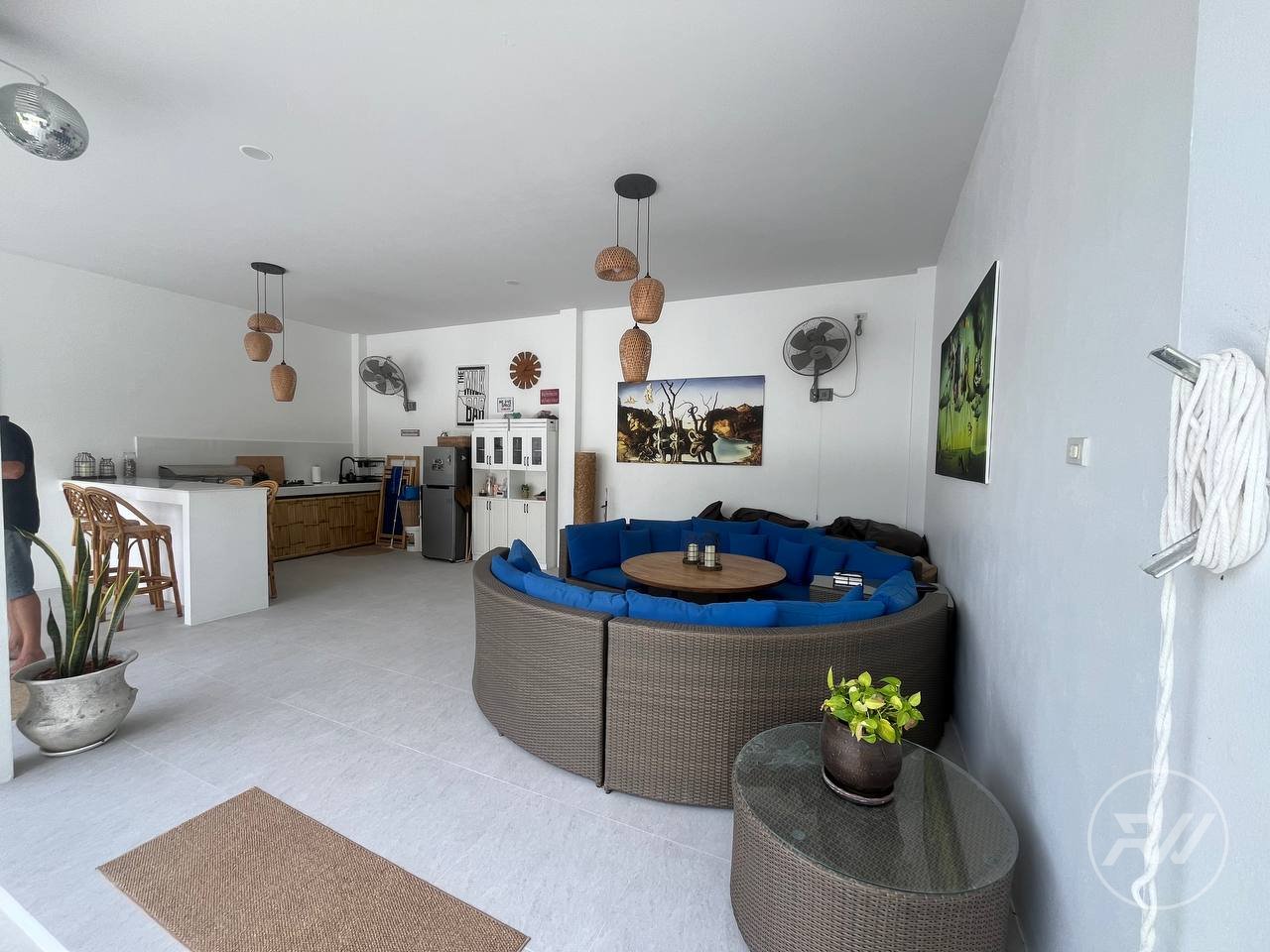 Stylish 3-Bedroom Villa in the Heart of the Island (RW-0621) — photo 5