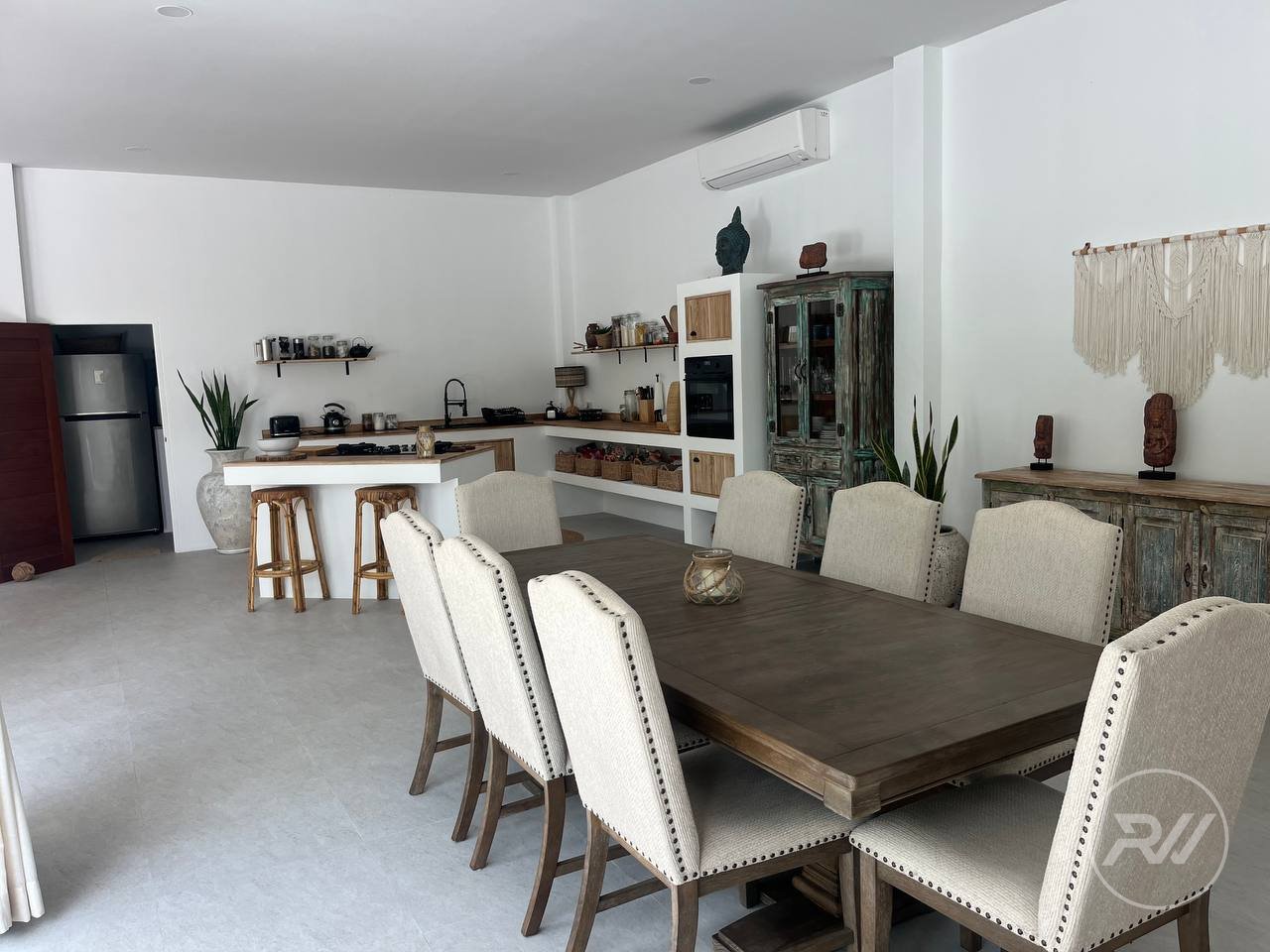 Stylish 3-Bedroom Villa in the Heart of the Island (RW-0621) — photo 6