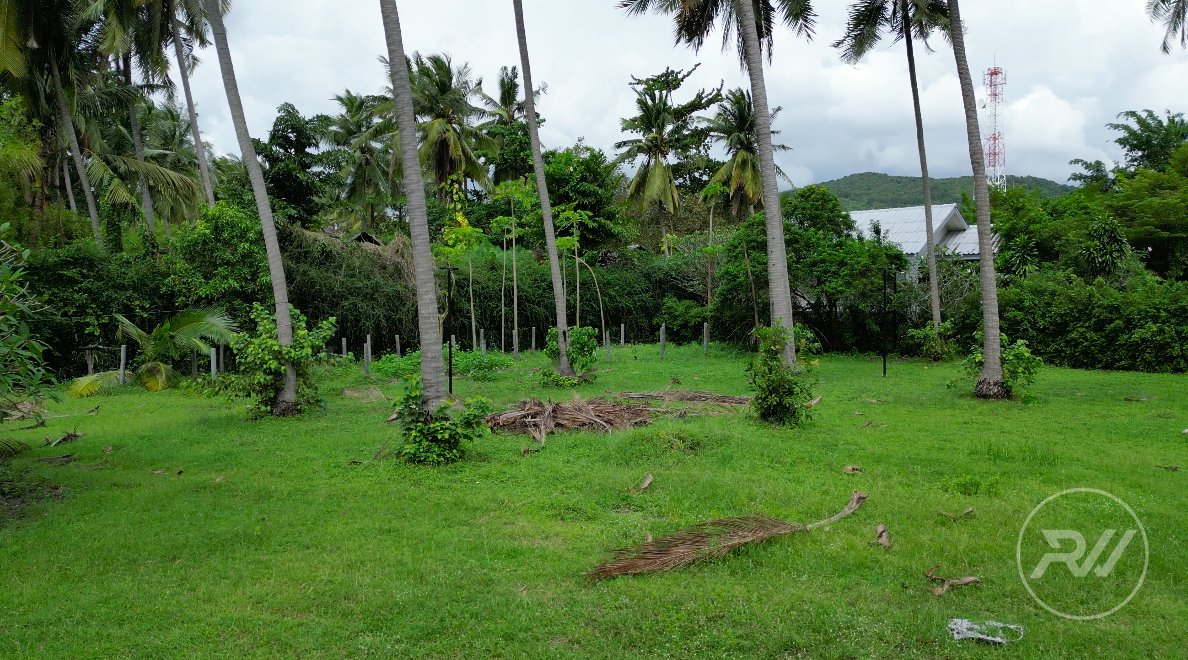Land plot in Nai Wok